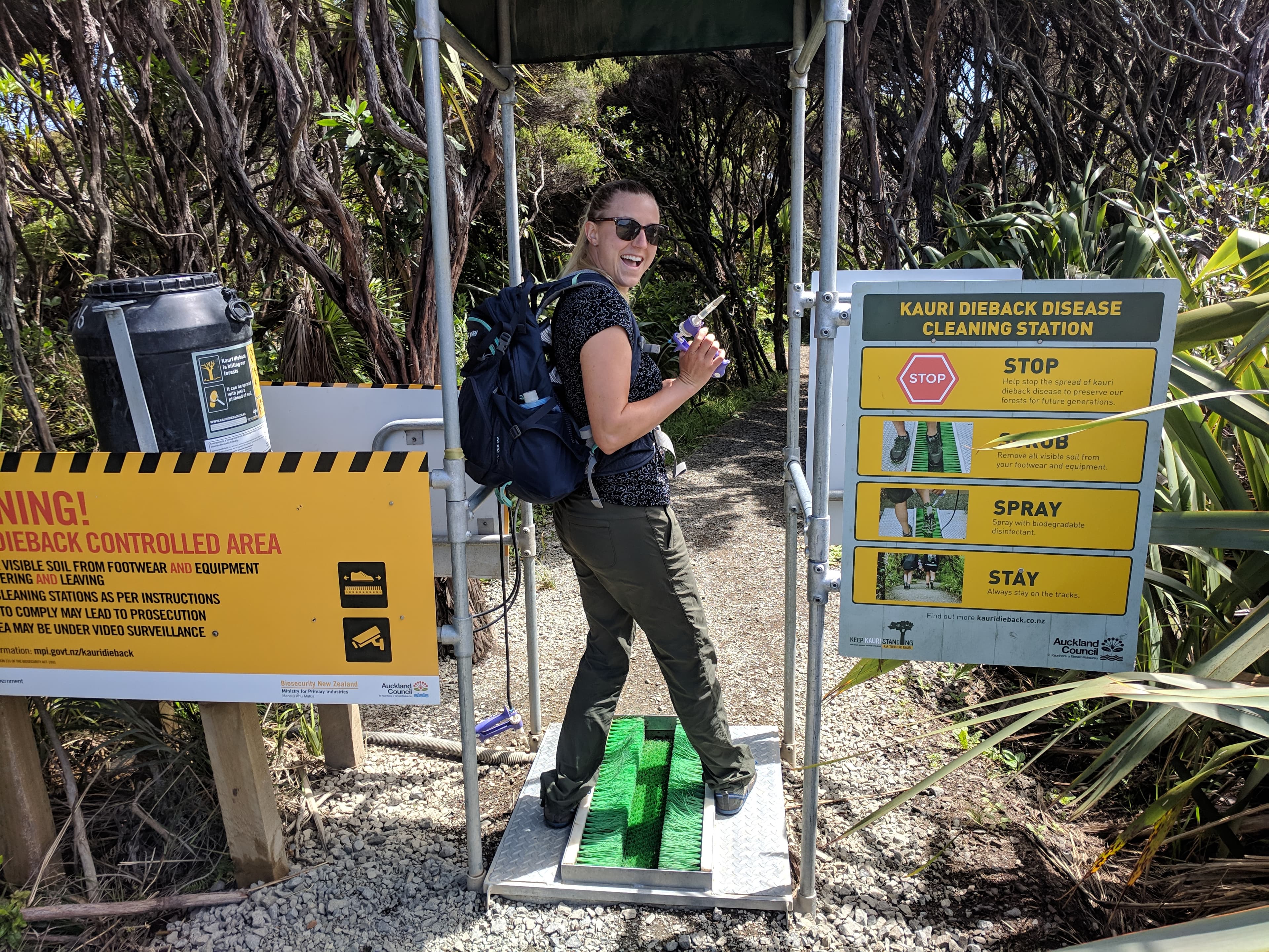 Mercer Bay Loop shoe cleaning station