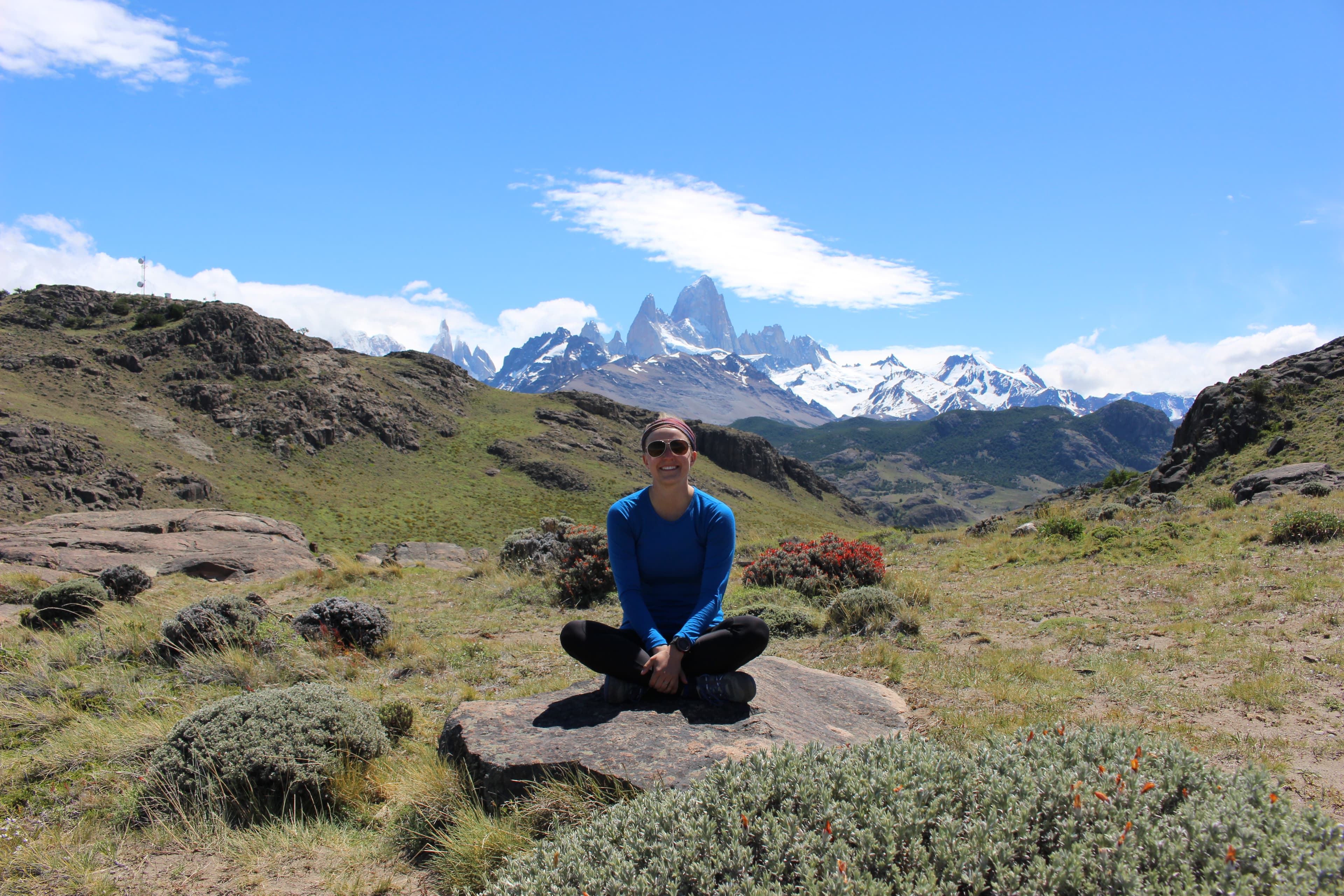 Lauren enjoying the sunny valley of Miradors de Los Cóndores and Miradors de Las Águilas