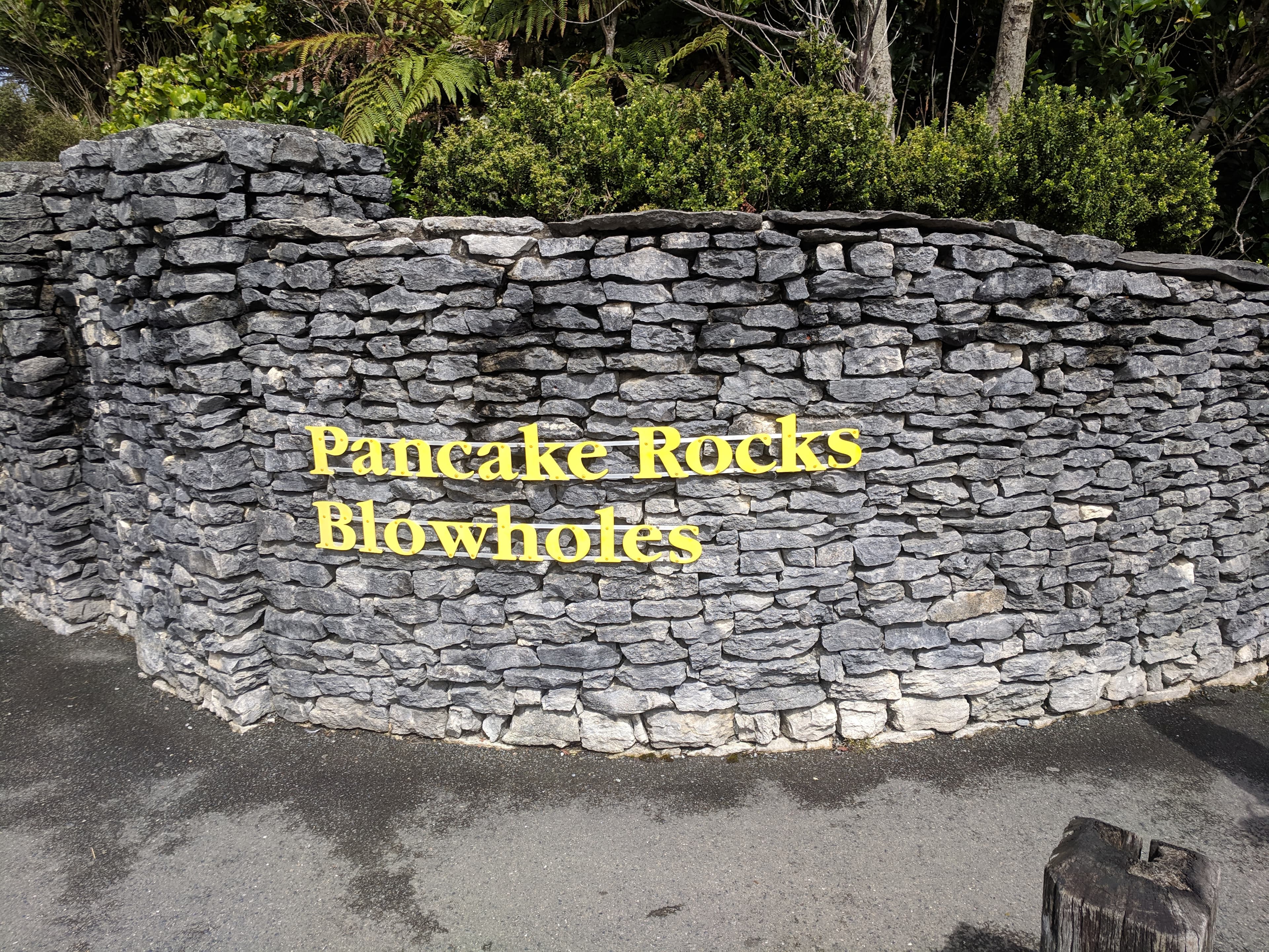 Entrance to Punakaiki Pancakes