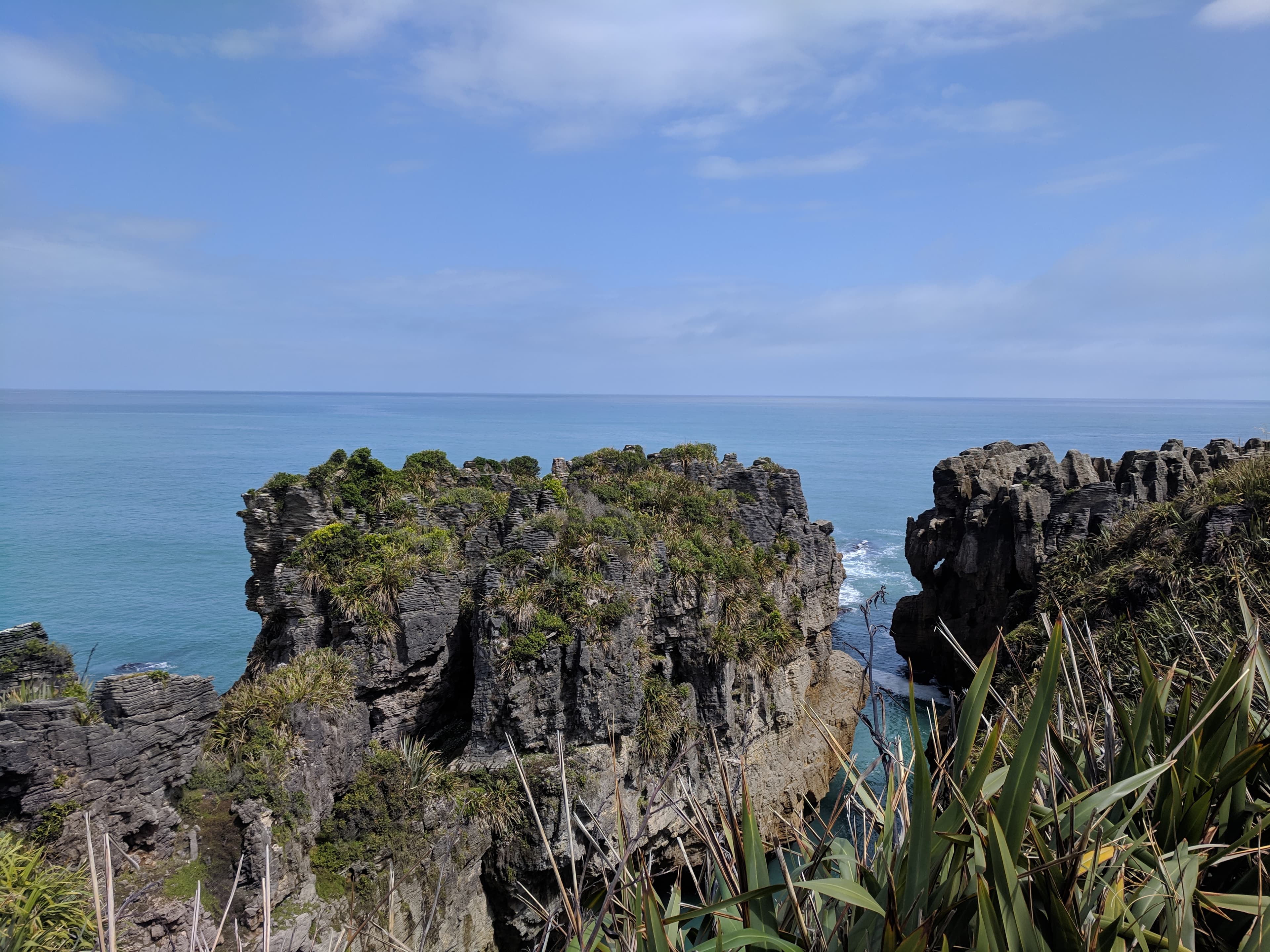More rock formations at Punakaiki Pancakes