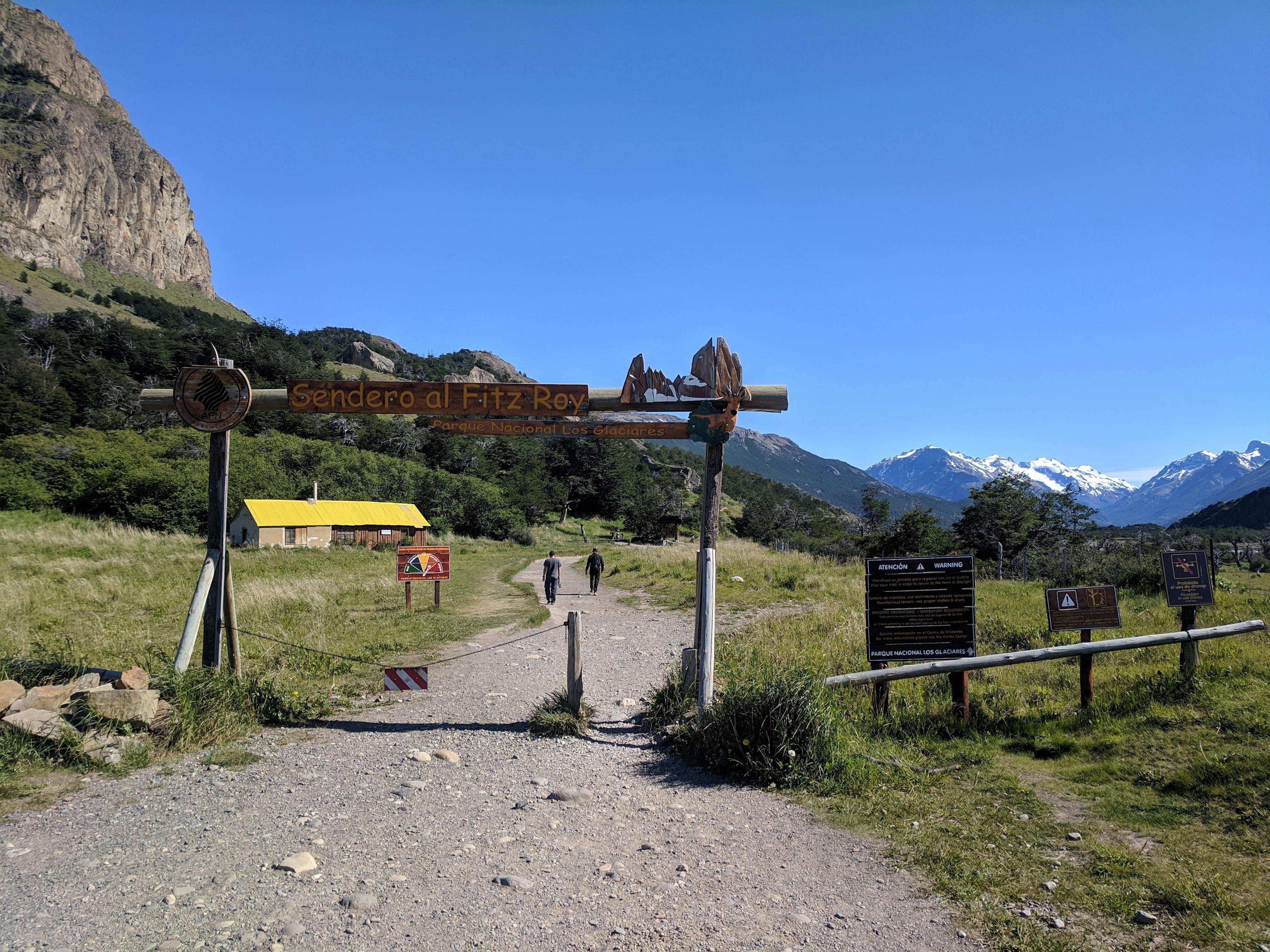 Start of the trail to Fitz Roy